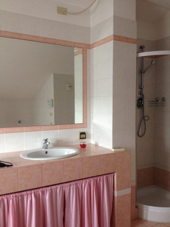 Beb Villa Aurora Carmagnola Luaran gambar